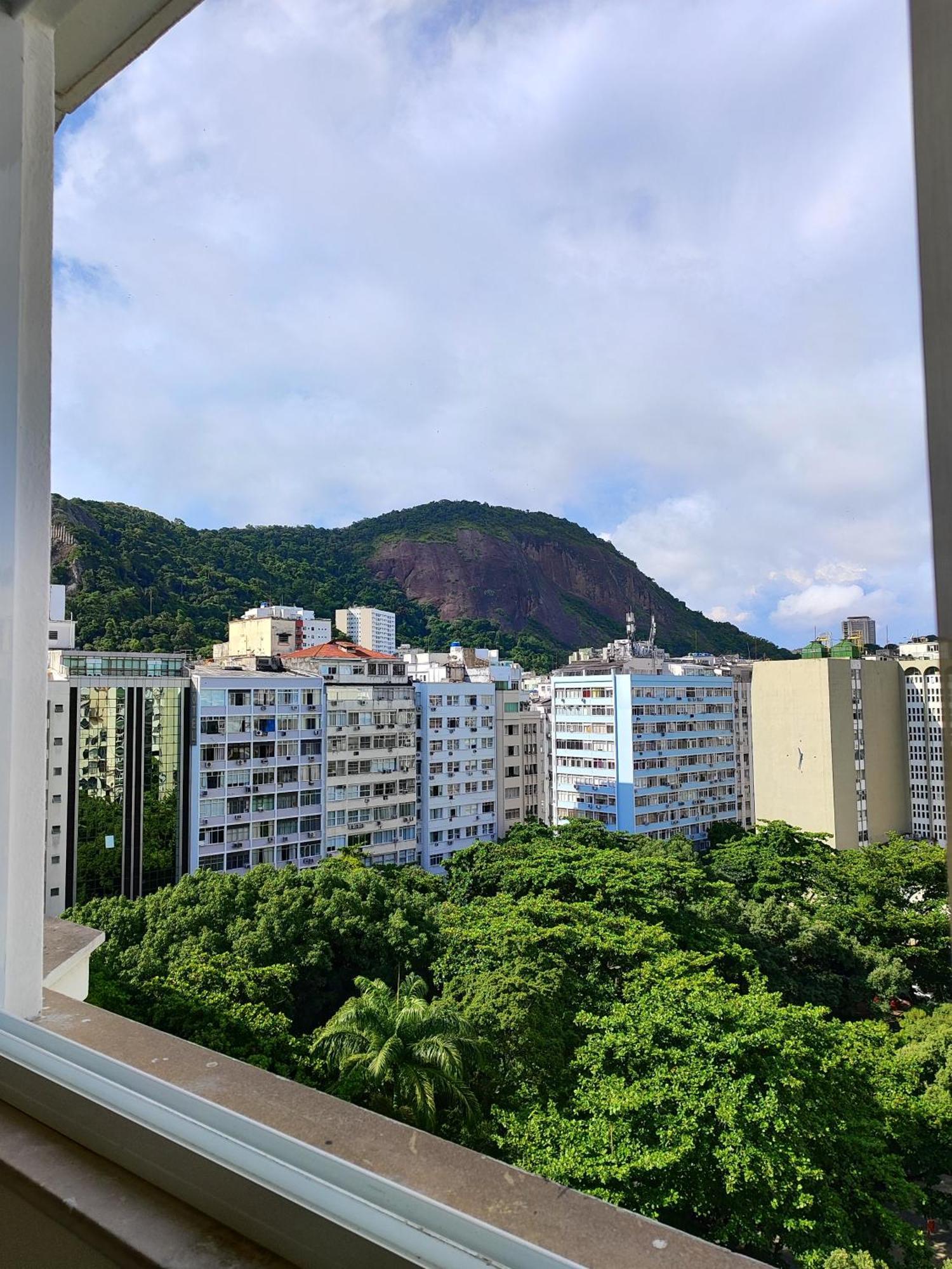 A Uma Quadra Da Praia De Copacabana Rio de Janeiro Luaran gambar